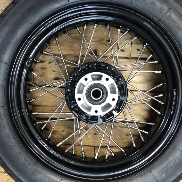 Indian Scout Bobber spoked / laced wheels with Pirelli tyres